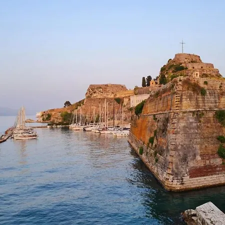 Casa de Férias Cozy Corfu 5 Minutes To Aqualand Ágios Ioánnis